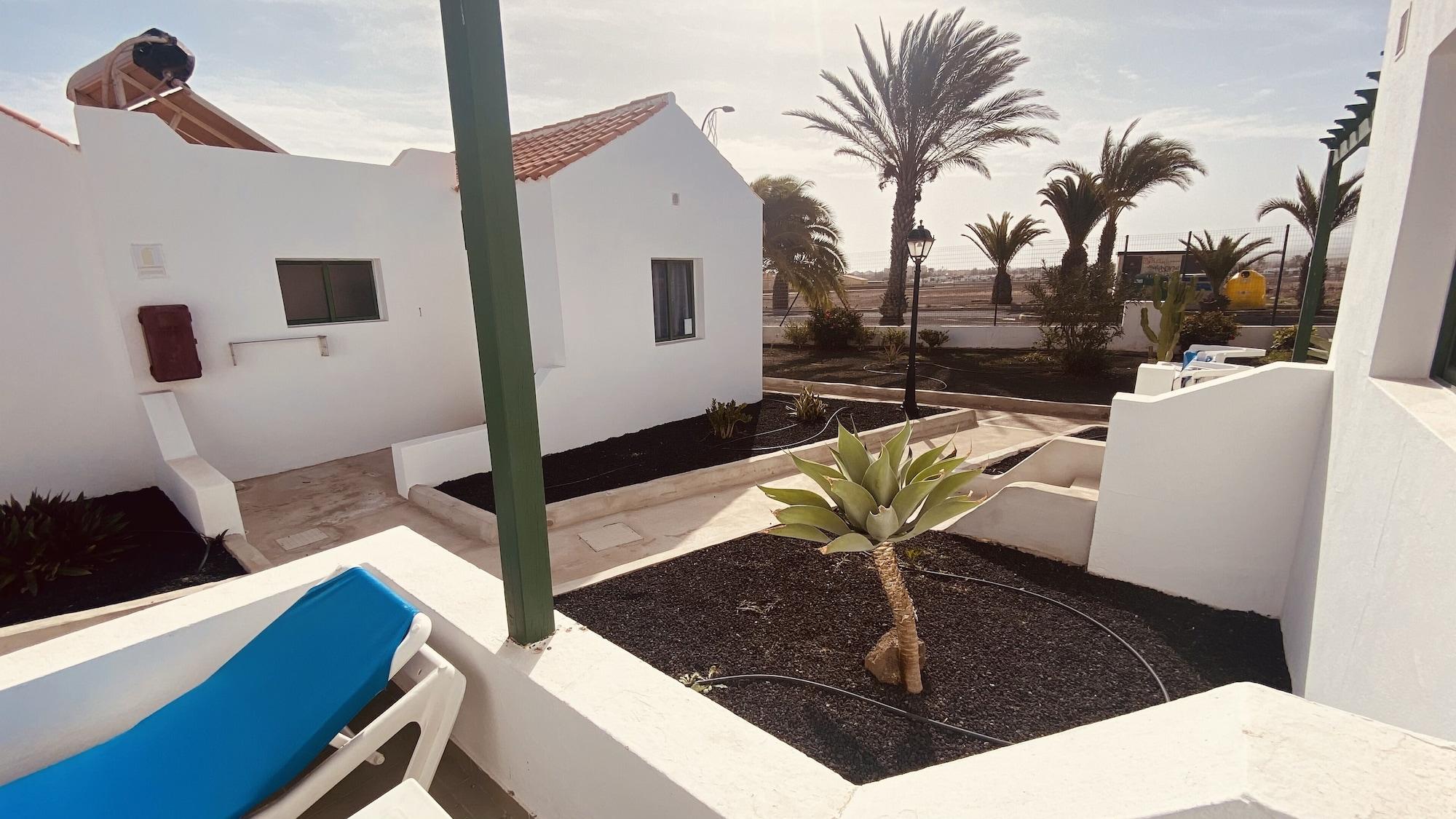 Casthotels Fuertesol Bungalows Caleta De Fuste Exterior photo