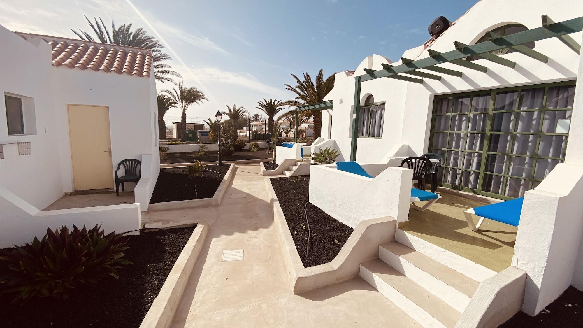 Casthotels Fuertesol Bungalows Caleta De Fuste Exterior photo